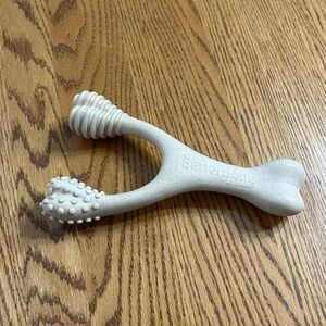 BetterBone Large Hard Density Dog Chew New without package Never given to my dog